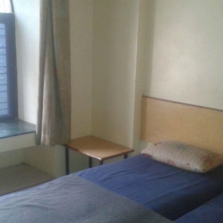 Swagat Lodge Shirdi Esterno foto